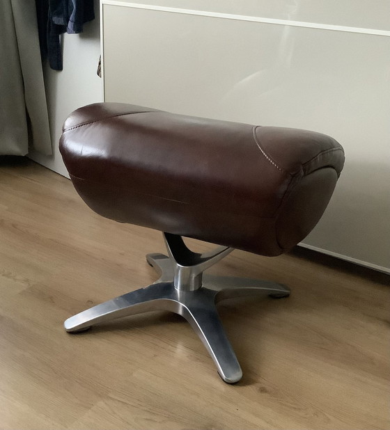 Image 1 of Hocker / pouf vintage en cuir artificiel marron