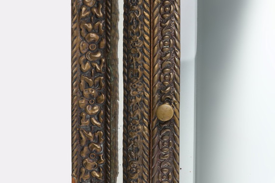 Image 1 of Armoire murale Art Déco en laiton avec miroir biseauté, 1930S