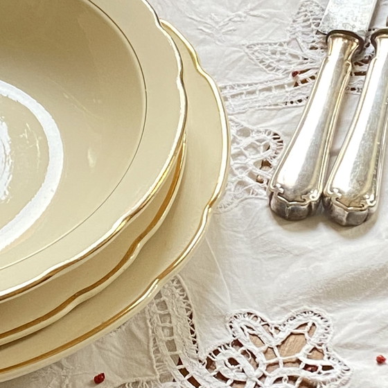 Image 1 of Lot De 3 Plats De Service Digoin Sarreguemines Faïence Ancienne Couleur Beige Et Dorure