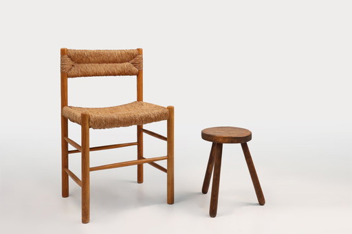 Tabouret bas tripode rustique brutaliste en bois massif de fabrication française