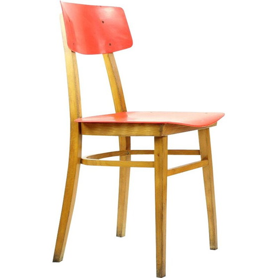 Image 1 of Chaise vintage rouge en plastique et bois de hêtre