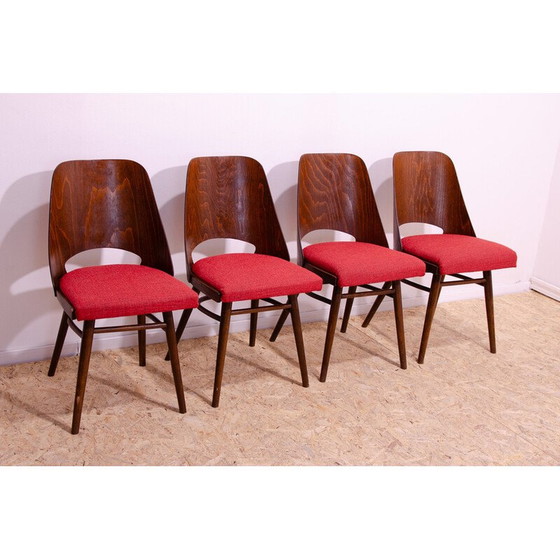 Image 1 of Ensemble de 4 chaises de salle à manger vintage en bois courbé par Radomír Hofman pour Ton, Tchécoslovaquie 1960