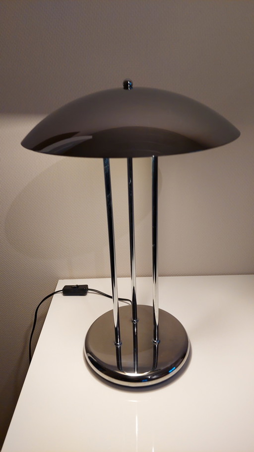 Lampe à poser en métal vintage