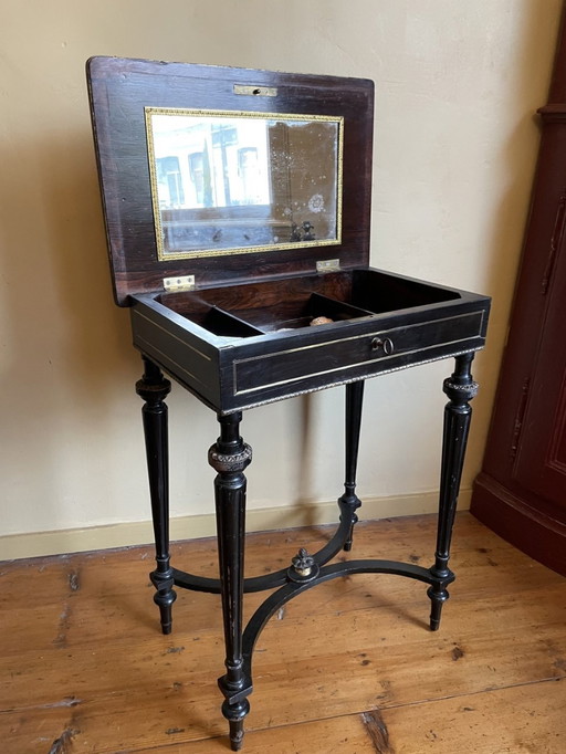 Table de toilette Napoléon II avec miroir Antiquités françaises