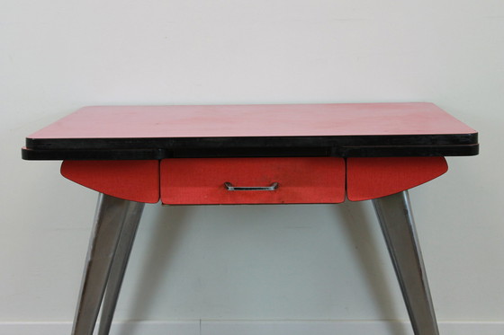 Image 1 of Table En Formica Des Années 70