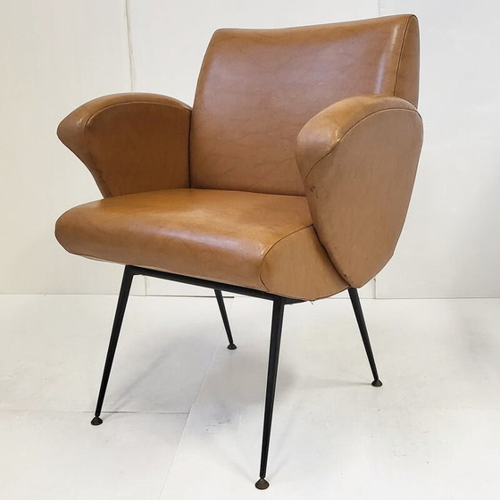 Image 1 of Fauteuil vintage en skaï et acier, années 1950