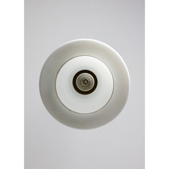 Image 1 of Lampe suspendue en verre opalin et laiton du Mid Century