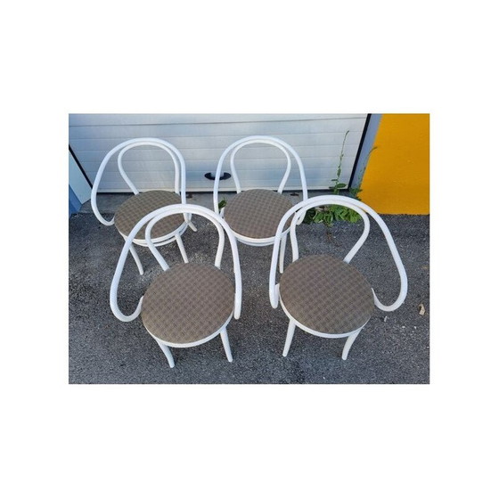 Image 1 of Ensemble de 4 chaises vintage "le corbusier" en bois par Thonet, 1920