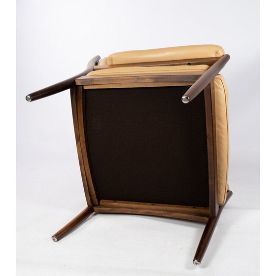 Image 1 of Fauteuil vintage en bois foncé et recouvert de cuir, danois, années 1960