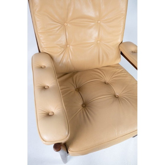 Image 1 of Fauteuil vintage en bois foncé et recouvert de cuir, danois, années 1960