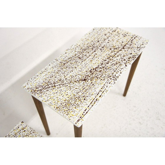 Image 1 of Paire de tables d'appoint en émail, Suède 1970