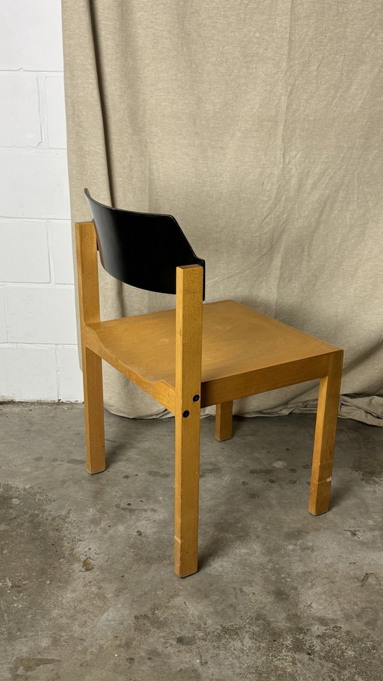 Image 1 of 4X Chaise Vintage empilable