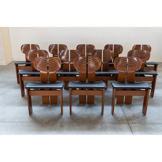 Image 1 of Ensemble de 12 chaises vintage en ébène et laiton pour Afra et Tobia, Italie 1990
