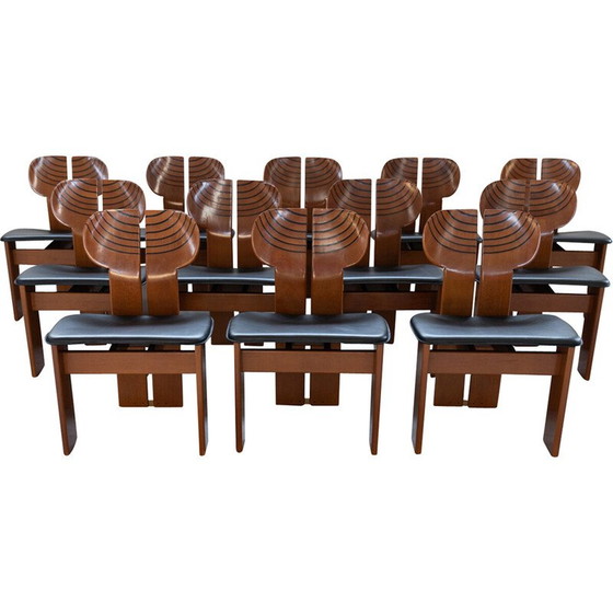 Image 1 of Ensemble de 12 chaises vintage en ébène et laiton pour Afra et Tobia, Italie 1990