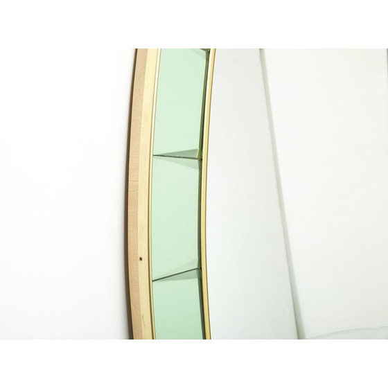 Image 1 of Miroir ovale italien vintage en laiton et cristal vert par Cristal Arte, 1950