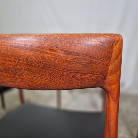 Image 1 of 4X Niels Møller Modèle 77 Chaise de salle à manger danoise vintage Teck