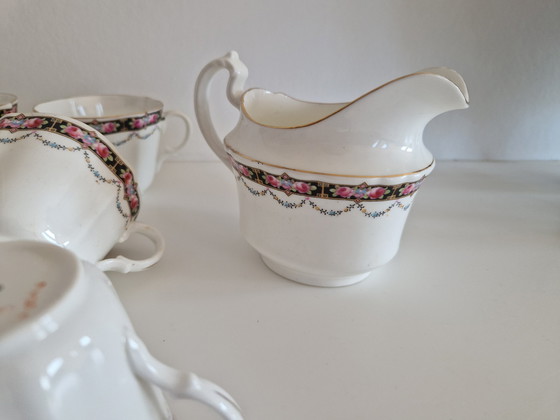 Image 1 of Aynsley 6 X tasses et assiettes, assiettes à gâteaux et pot à lait