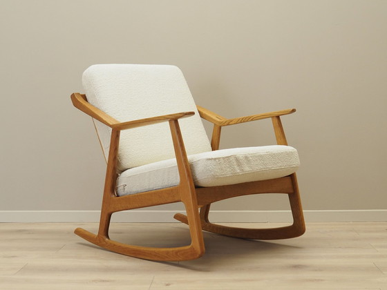 Image 1 of Chaise à bascule en chêne, Design danois, 1960S, Designer : H. Brockmann Petersen, Production : Randers Møbelfabrik