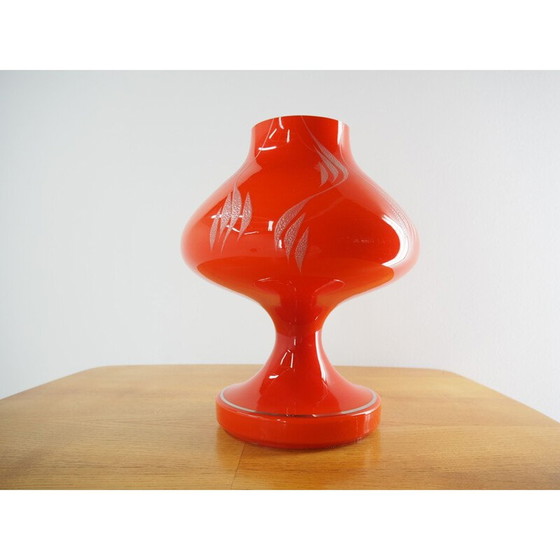 Image 1 of Lampe de table vintage en verre rouge de Stepan Tabera, 1970