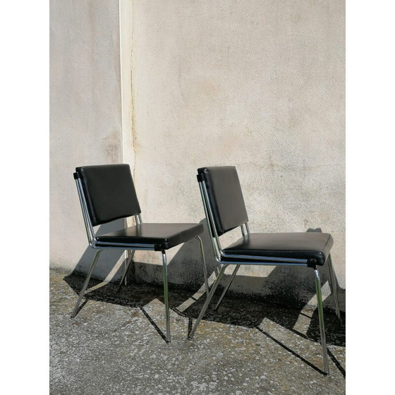 Image 1 of Ensemble de 4 chaises en skaï noir et chromé 1970