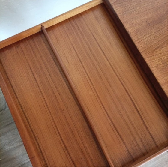 Image 1 of Table basse vintage Johannes Andersen