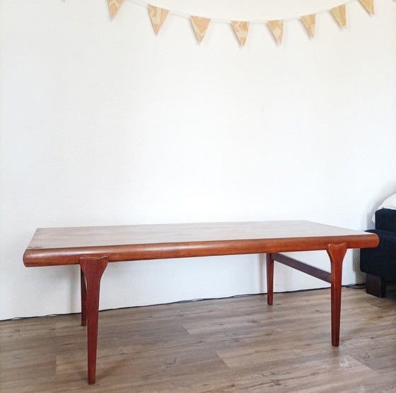 Image 1 of Table basse vintage Johannes Andersen