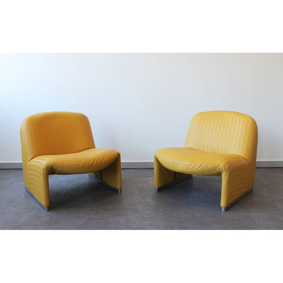 Image 1 of Paire de fauteuils Alky vintage en aluminium et cuir jaune tissé par Giancarlo Piretti pour Castelli, Italie