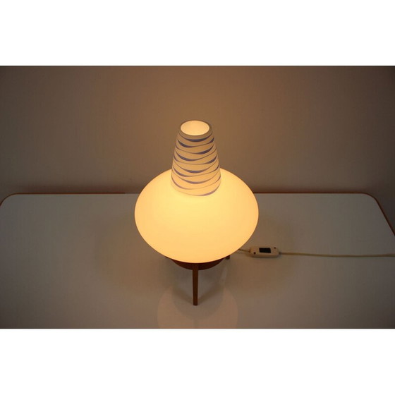 Image 1 of Lampe de table vintage en bois et verre par Uluv, Tchécoslovaquie 1960