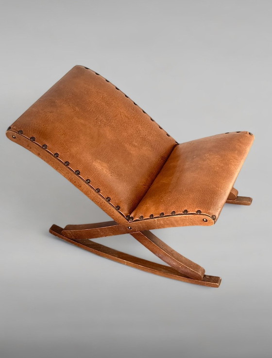 Image 1 of Tabouret de pied vintage à jambe pivotante