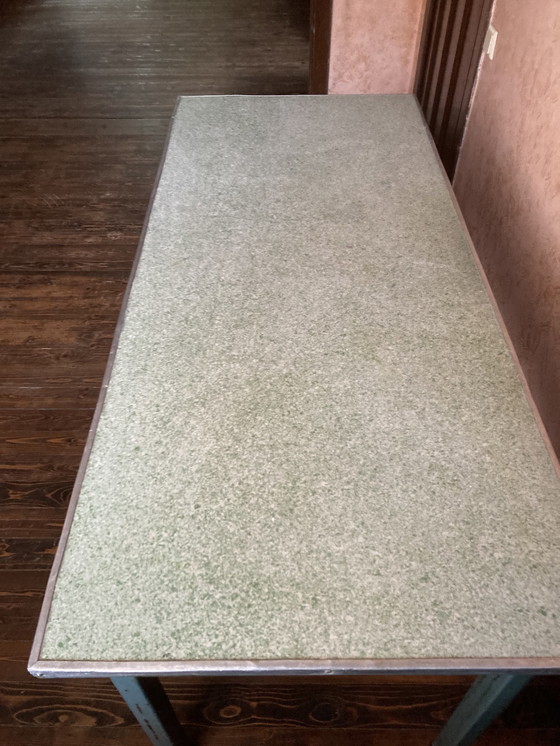 Image 1 of Table vintage