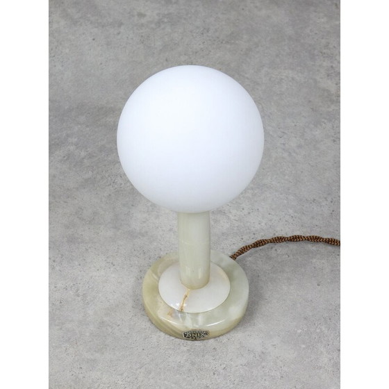 Image 1 of Lampe de table vintage en onyx et opaline, 1960s