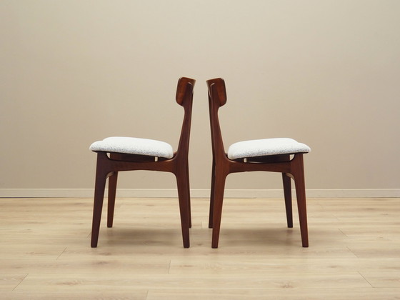 Image 1 of Ensemble de deux chaises en teck, design danois, 1960S, Production : Danemark