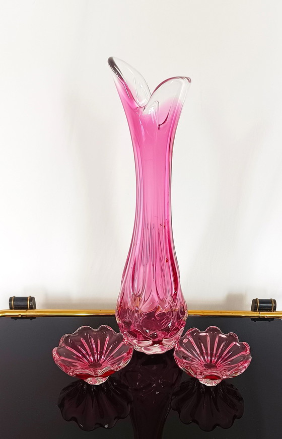 Image 1 of Egermann - Grand vase rose avec deux bols roses