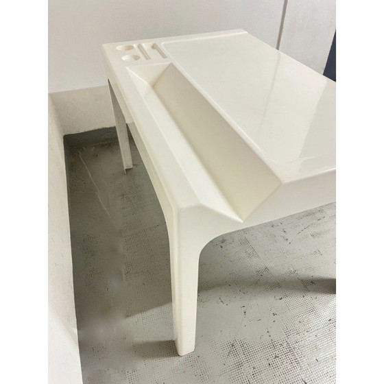 Image 1 of Bureau vintage Ozoo en fibre de verre laqué blanc par Marc Berthier, France 1967