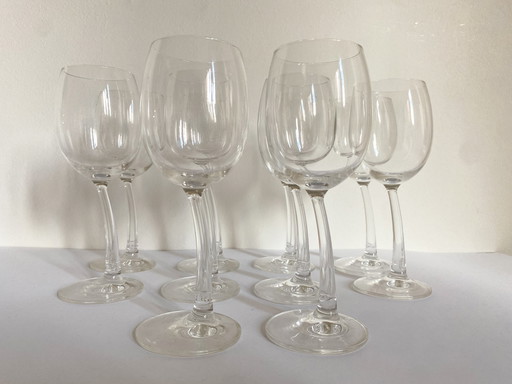 10X Verres à vin avec pied incliné