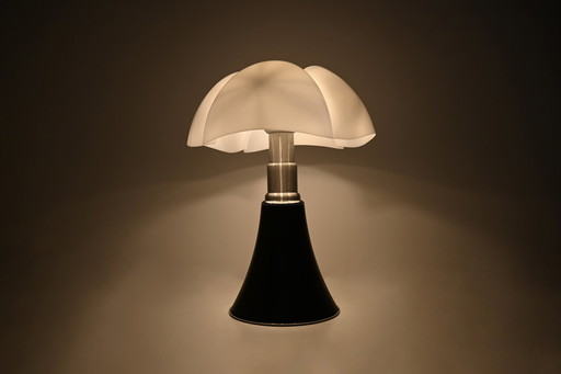 Lampe à poser Pipistrello noire par Gae Aulenti pour Martinelli Luce