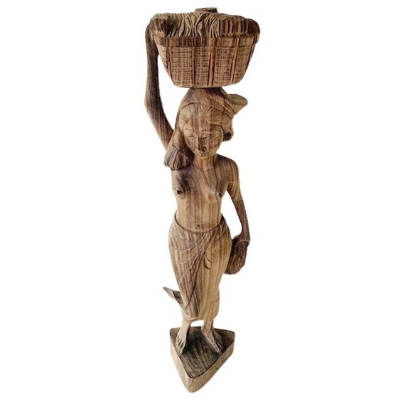 Image 1 of Femme balinaise sculpture en bois Indonésie