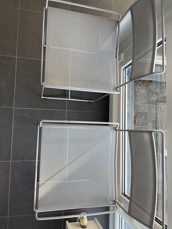 Image 1 of 2 X chaises vintage design en fil d'acier et acier perforé