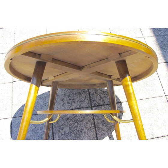 Image 1 of Table d'appoint vintage en laiton et noyer, Italie, 1960