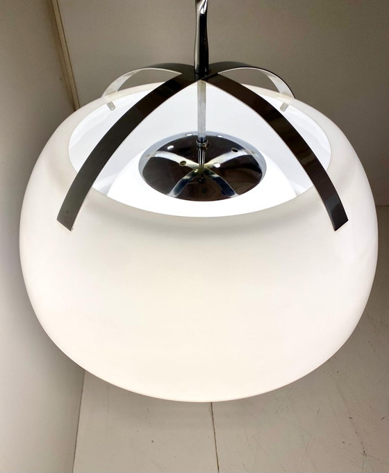 Image 1 of Lampe suspendue vintage Omega par Vico Magistretti pour Artemide, années 1960-1970