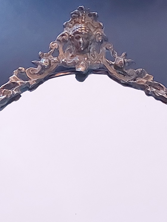 Image 1 of Miroir baroque ovale à crête ronde