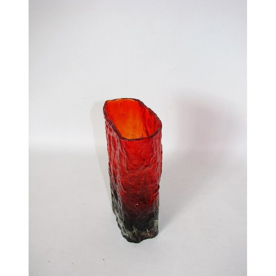 Image 1 of Vase vintage "Kora" en rubis, 1970