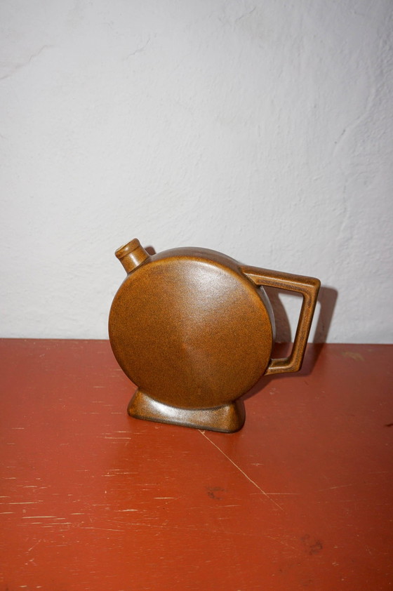 Image 1 of Vase moderniste en forme de bouteille d'alcool