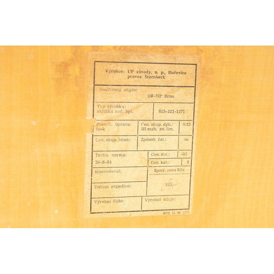 Image 1 of Table de nuit vintage en acajou et bois de hêtre par Mojmír Požár pour Up Závody, Tchécoslovaquie 1960