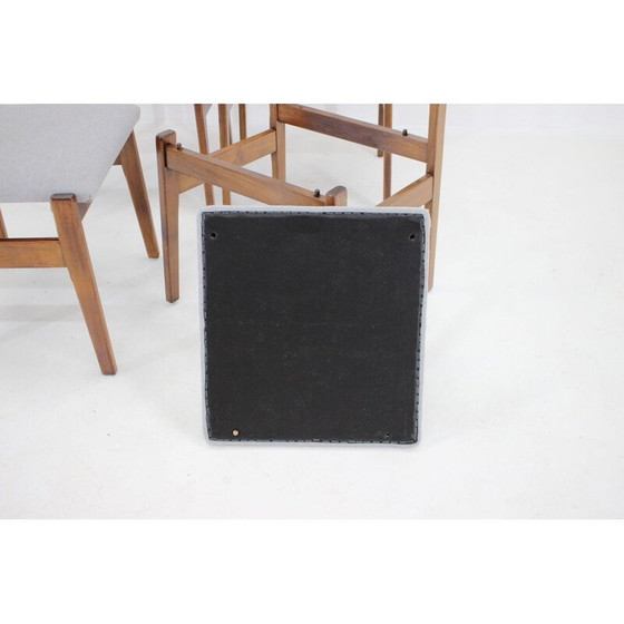 Image 1 of Ensemble de 4 chaises vintage en bois de hêtre avec rembourrage, Tchécoslovaquie 1960