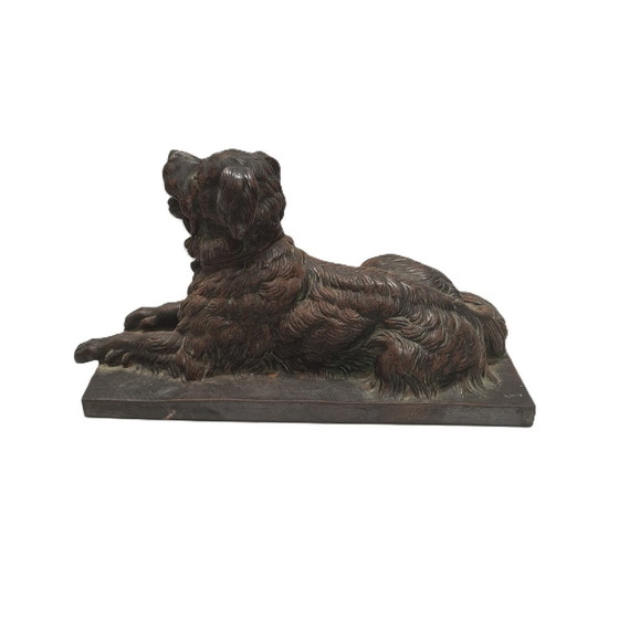 Image 1 of Chien couché en fonte 2E moitié du 19ème siècle