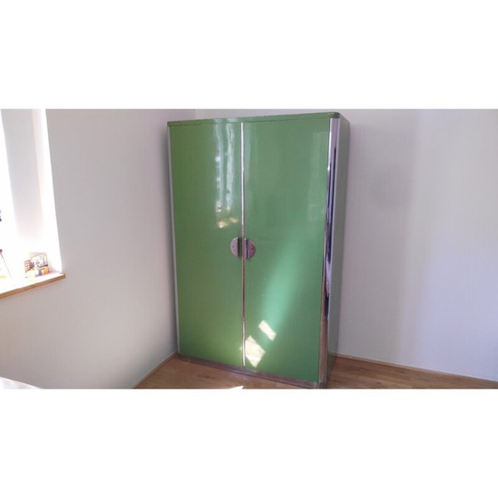 Image 1 of Armoire vintage verte et chromée par Rudolf Vichr, Tchécoslovaquie 1930