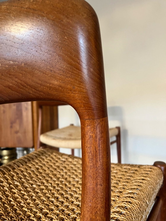 Image 1 of Ensemble de 2 chaises de salle à manger Niels Möller modèle 75 en parfait état
