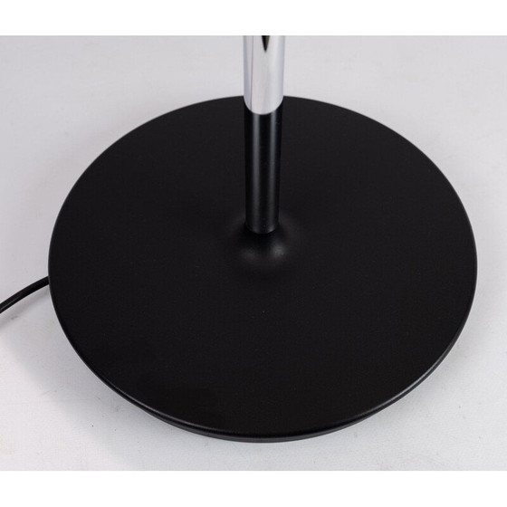 Image 1 of Lampe de table vintage par Poul Henningsen et Louis Poulsen 1974s