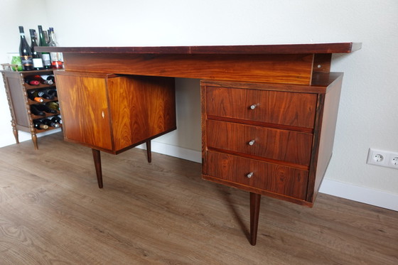 Image 1 of Bureau vintage danois en bois de rose